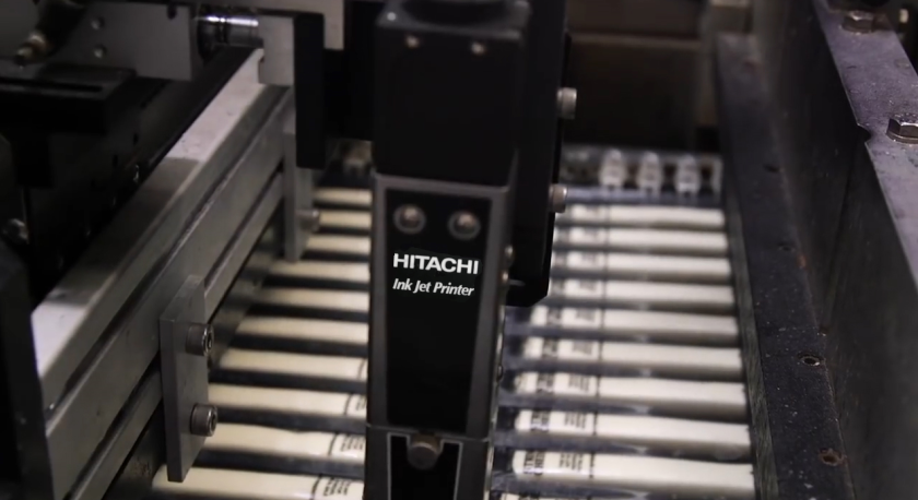 L'azienda Baker Cheese ha aumentato la produzione e la qualità di stampa con il marcatore Hitachi RX